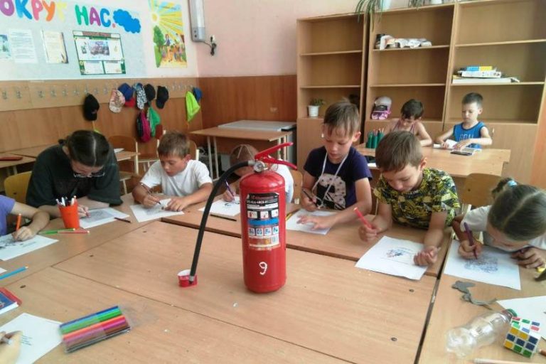 Подробнее о статье Мероприятия по противопожарной безопасности «Светлячок»