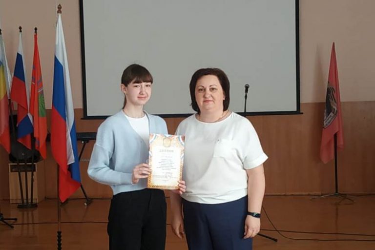 Подробнее о статье Победители конкурса сочинений «Мой Гамзатов»