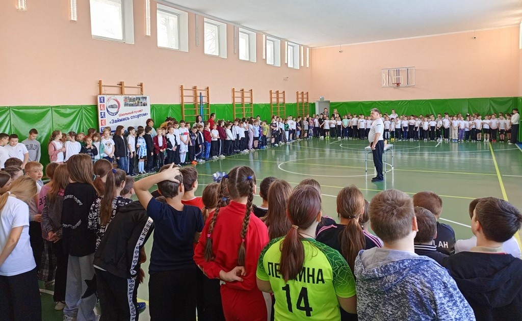 Вы сейчас просматриваете Соревнования по мини-футболу «Классный» кубок